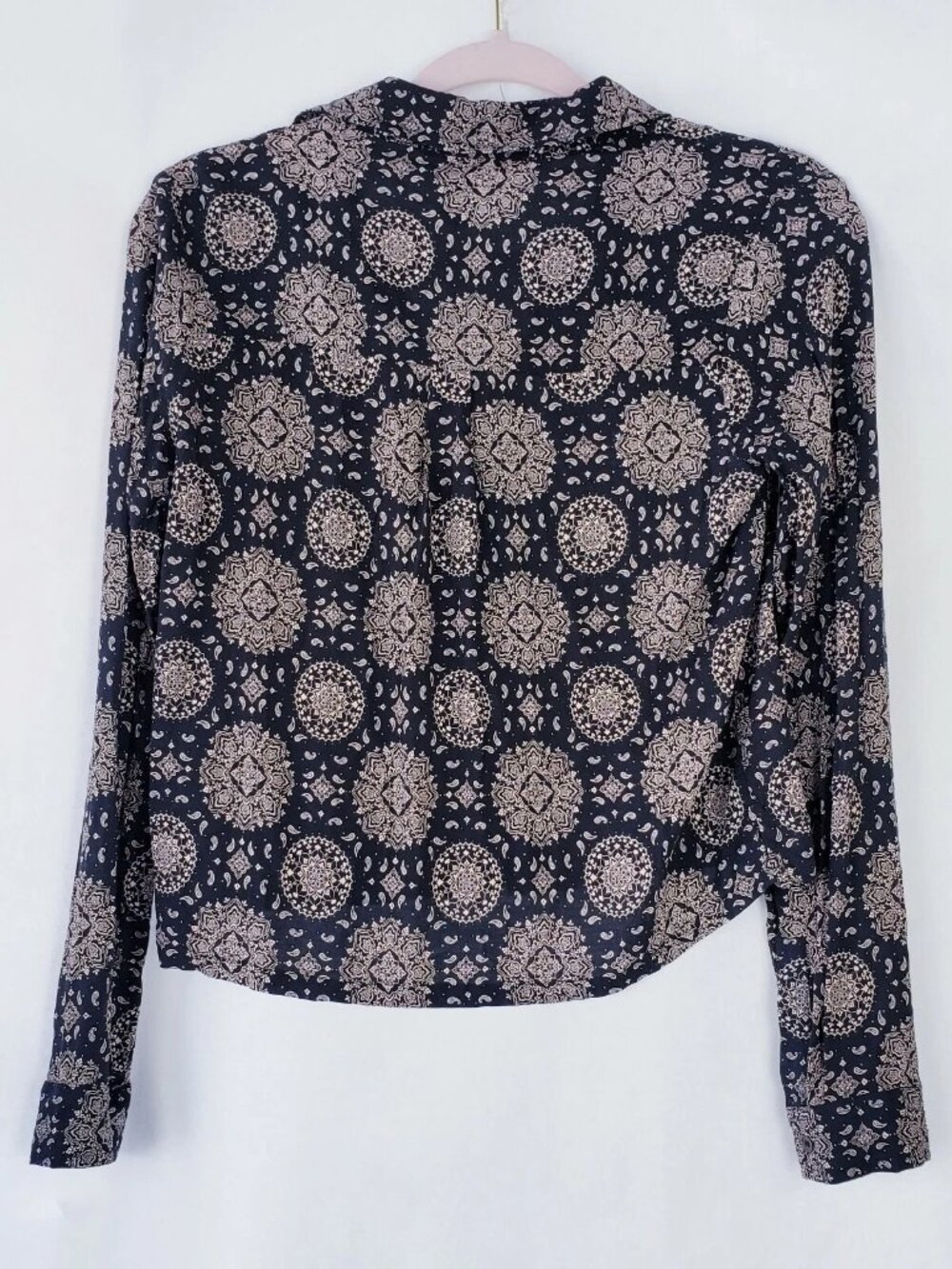 Black patterned lightweight button down - Picture 2 of 5